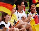 In vielen Fällen bleibt den Fans während der Euro 2012 nur noch der Zeltplatz als Übernachtungsplatz. - In vielen Fällen bleibt den Fans während der Euro 2012 nur noch der Zeltplatz als Übernachtungsplatz.