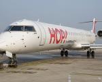 HOP CRJ 1000 - Mit einem Bombardier Canadair Regional Jet 1000 oder CRJ 700 fliegt Hop ab sofort zwischen Hamburg und Nantes. © HOP G_GRANDIN