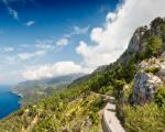 Spanien-Mallorca-Estellencs-Tramuntana_GI-1086524602 - Das Tempolimit auf der Ma-10 auf Mallorca wird auf 60 gesenkt.