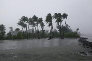 Zyklon_Sturm_Wind_Tropensturm_Taifun