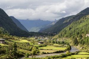 Bhutan Fluss Tal Berge