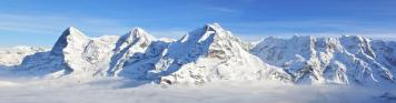 Alpen: Berge mit Schnee