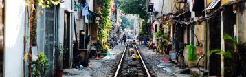 Train_Street_Hanoi_Vietnam
