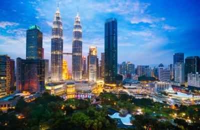 Petronas Towers - Kuala Lumpur Petronas Towers - Kuala Lumpur