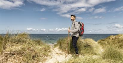wandern+strand+dünen+meer+sand