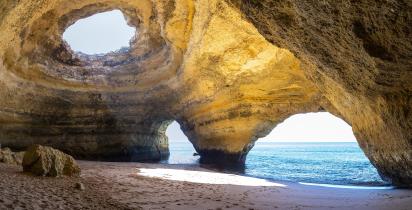 Benagil Beach - Lagoa (Algarve) Benagil Beach - Lagoa (Algarve)
