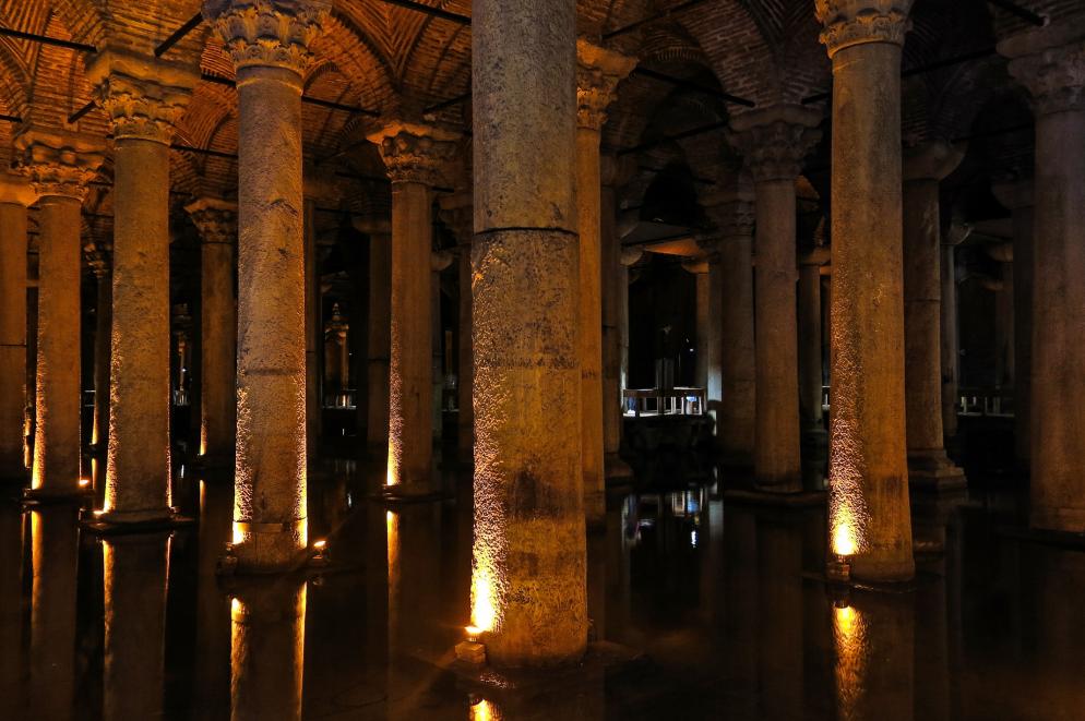 Cisterna Basilica - Istanbul Cisterna Basilica - Istanbul