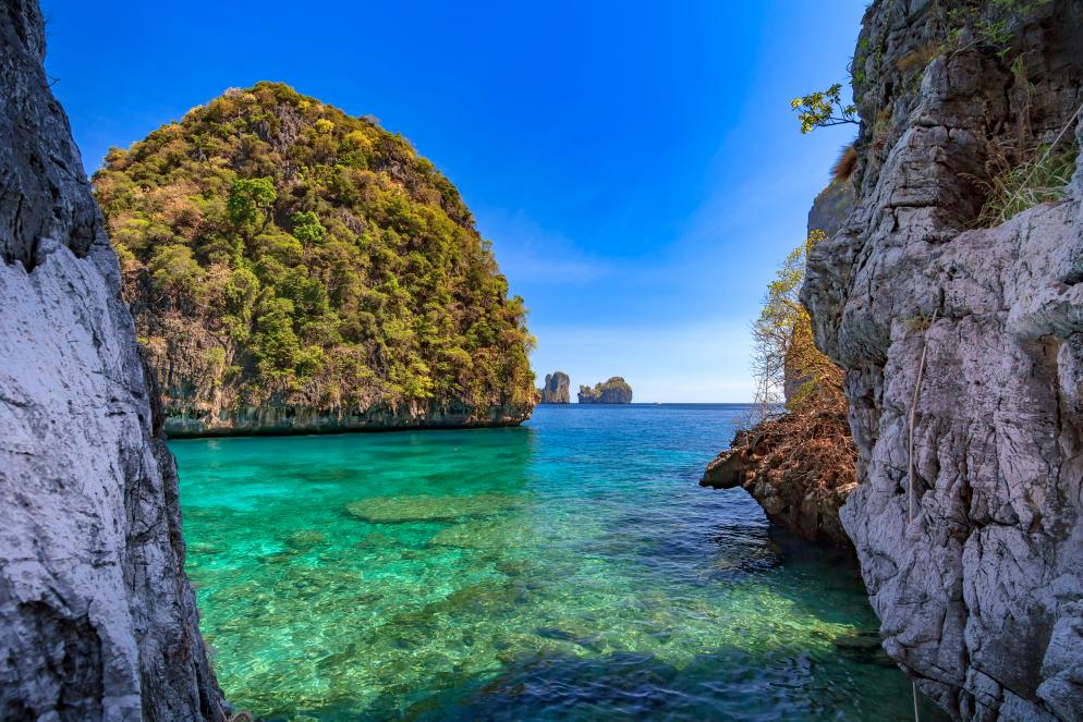 Ao Lo Sama - Insel Koh Pee Pee (Phi Phi) Ao Lo Sama - Insel Koh Pee Pee (Phi Phi)