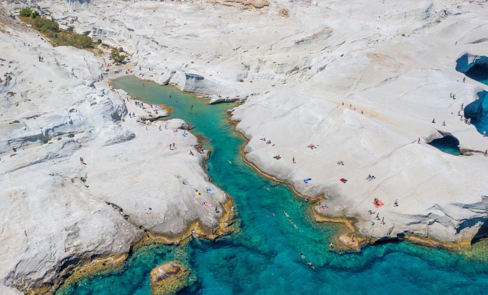 Sarakiniko - Paros, Kimolos, Milos, Serifos, Sifnos Sarakiniko - Paros, Kimolos, Milos, Serifos, Sifnos