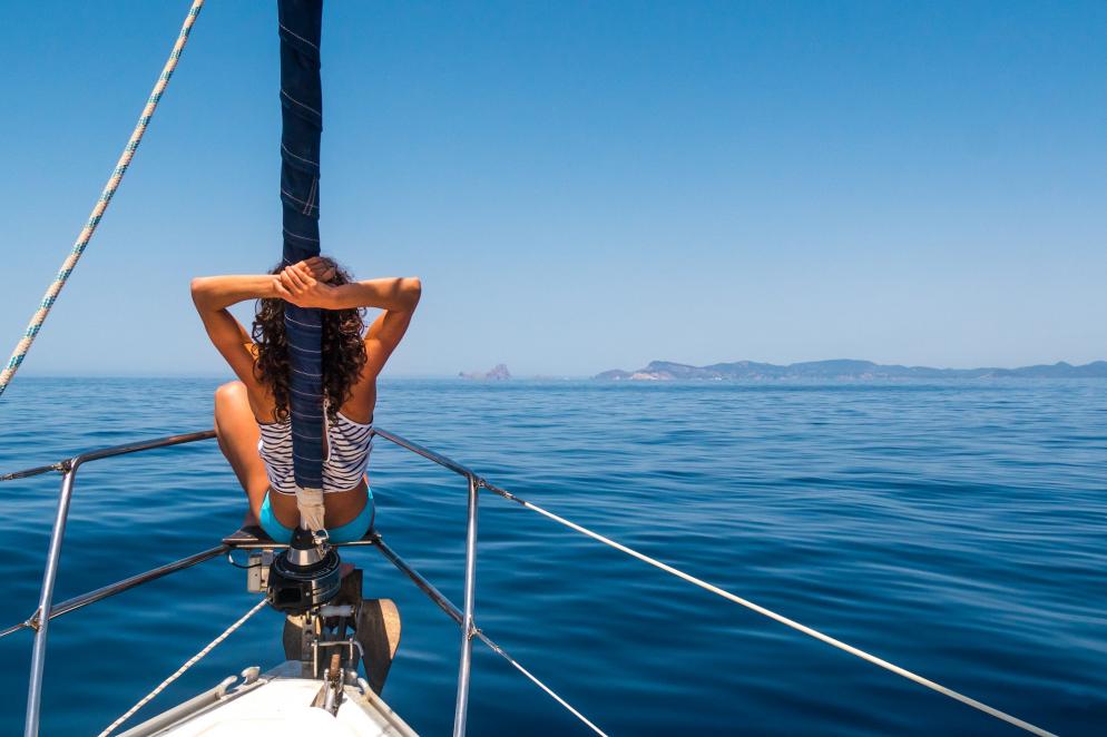 Ibiza: Boot - Frau