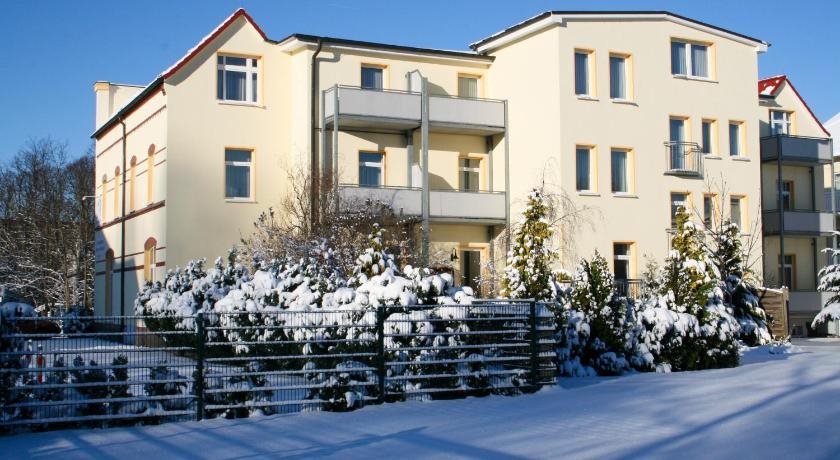 Appartementhaus Zum Strandkorb (Kühlungsborn, Ostsee) ️ inkl. Flug